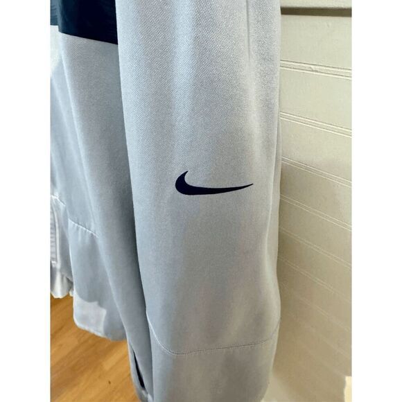 New England Patriots Nike Gray Sideline Team Performance Pullover Hoodie - Picture 9 of 12
